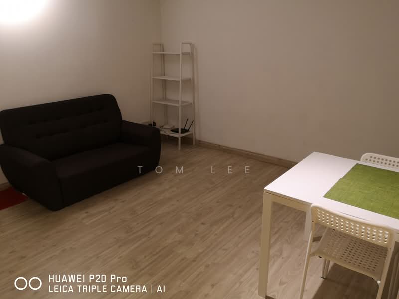 Servis Apartment untuk Disewa di SOHO @ Empire City - Tom Lee - Living Room - PropertyGuru.com.my