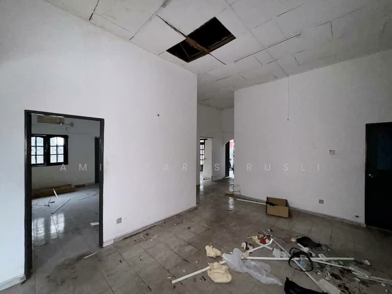 Commercial Bungalow for Rent in Taman Kebun Teh (Johor Bahru) - Amir Faris Rusli - PropertyGuru.com.my