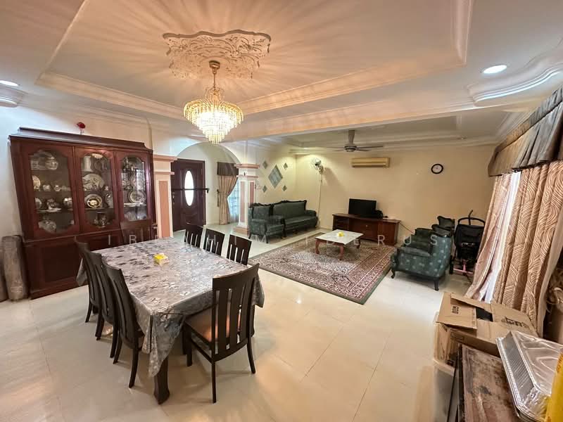 Bungalow for Sale in Gombak (Kuala Lumpur) - Ibrahim Iderus - Living Room - PropertyGuru.com.my