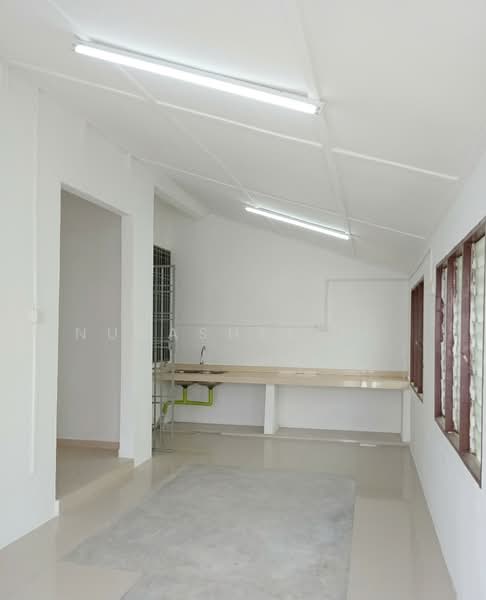 Semi-Detached House for Sale in Bandar Baru Salak Tinggi (Sepang) - Nurashekin . - Kitchen - PropertyGuru.com.my