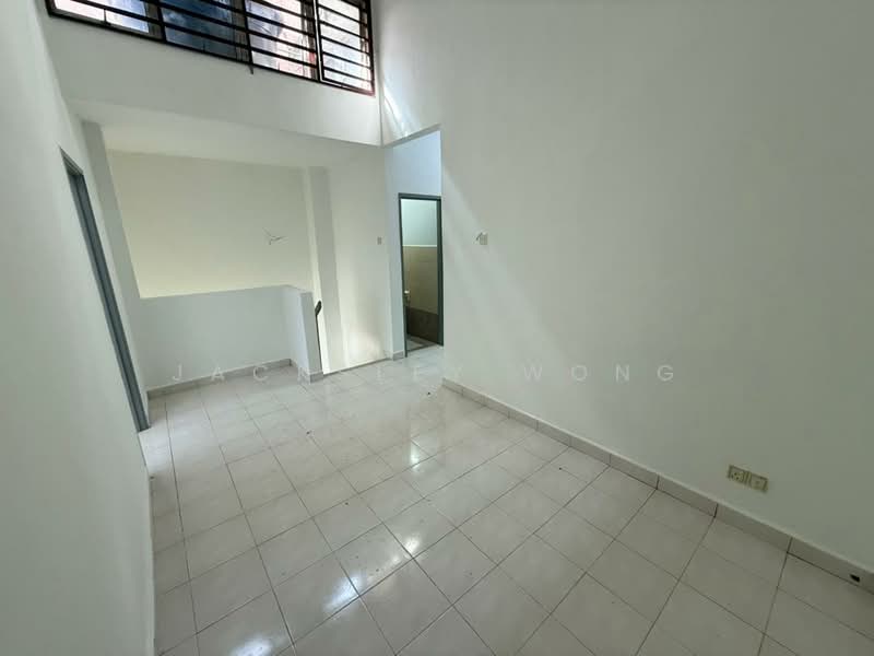 Rumah Teres 2 Tingkat untuk Dijual di Taman Prima Saujana (Kajang) - Jacksley Wong - Interior - PropertyGuru.com.my