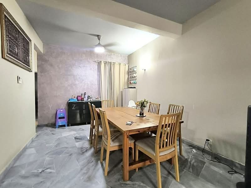 Rumah Teres 2 Tingkat untuk Dijual di Shah Alam (Selangor) - Yazila Sulaimi - Dining Room - PropertyGuru.com.my