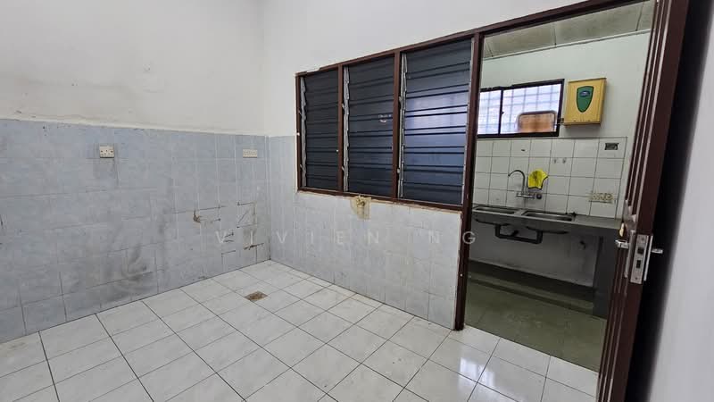 Rumah Teres 1 Tingkat untuk Dijual di Rapat Setia (Ipoh) - Vivien Ng - Kitchen - PropertyGuru.com.my