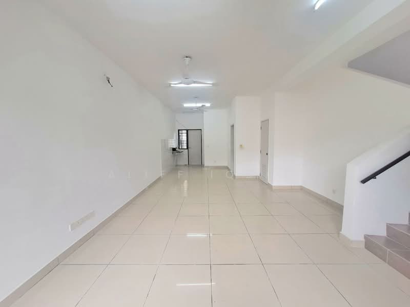 2-storey Terraced House for Sale in Bandar Mahkota (Banting) - Aliff Iqbal - PropertyGuru.com.my