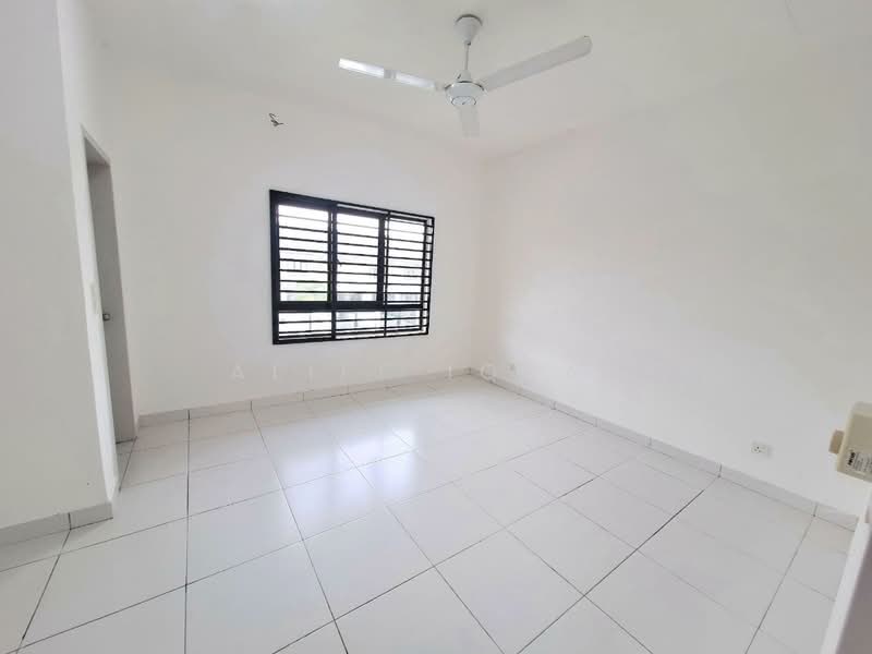 2-storey Terraced House for Sale in Bandar Mahkota (Banting) - Aliff Iqbal - PropertyGuru.com.my