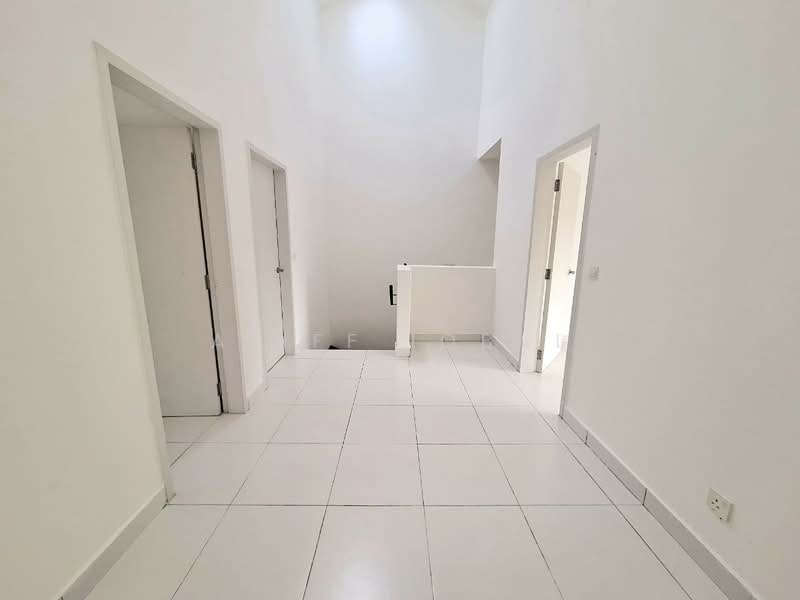 2-storey Terraced House for Sale in Bandar Mahkota (Banting) - Aliff Iqbal - PropertyGuru.com.my