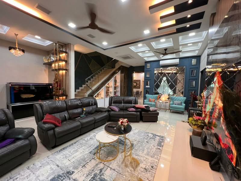 Rumah Berkembar untuk Dijual di Bandar Bestari (Klang) - Michelle Tan - Living Room - PropertyGuru.com.my