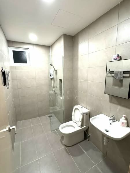 Kondominium untuk Disewa di d'Brightton - Jacksley Wong - Bathroom - PropertyGuru.com.my