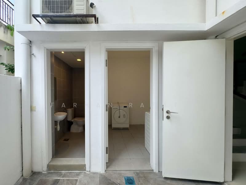 3-storey Terraced House for Sale in Cyberjaya (Selangor) - Farhan Rafael - Bathroom - PropertyGuru.com.my