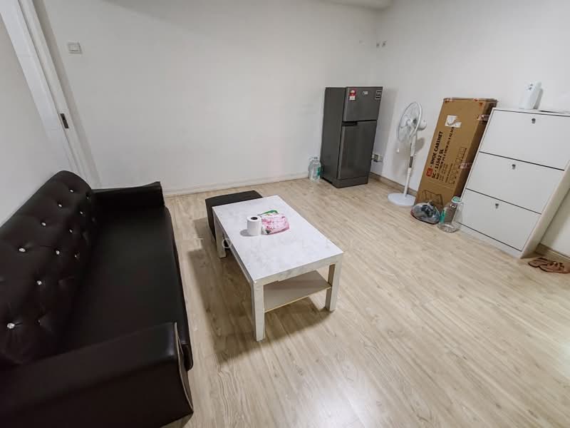 Service Residence for Sale at Halo Sunday @ Empire City - Tom Lee - Living Room - PropertyGuru.com.my