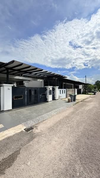1-storey Terraced House for Sale in Kangkar Pulai (Skudai) - Ee Fong Toh - PropertyGuru.com.my