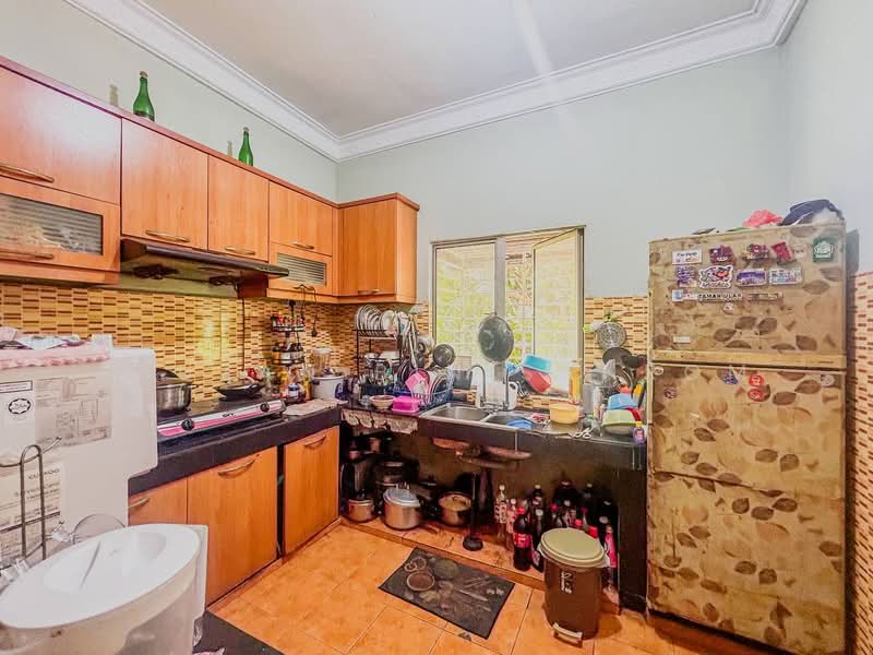 Rumah Kluster untuk Dijual di Bandar Tasik Puteri (Rawang) - Fauzan bin Sahrom - Kitchen - PropertyGuru.com.my