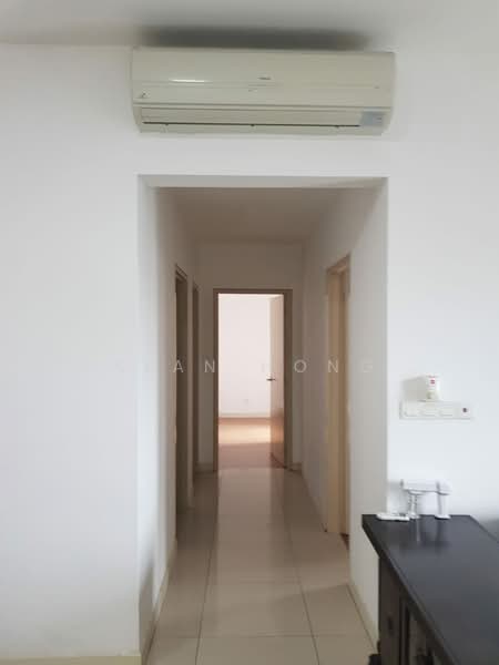 Servis Apartment untuk Dijual di V Residence 2 @ Sunway Velocity - Alan Hong - Corridor - PropertyGuru.com.my