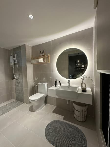 Service Residence for Sale at The Vybe - Maznee Realtor - Bathroom - PropertyGuru.com.my