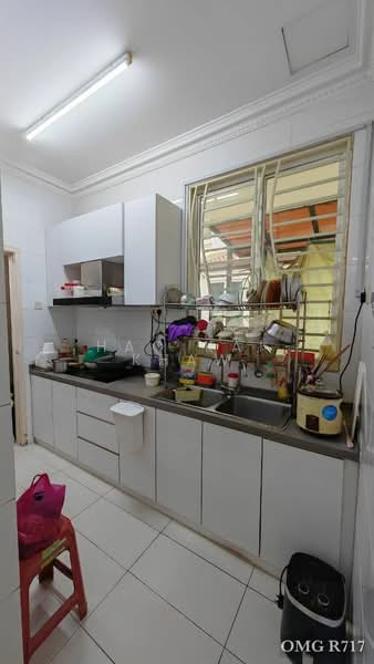 Rumah Teres 3 Tingkat untuk Dijual di Setia Alam ( Anjung Sari) (Setia Alam) - Hao Kai Khaw - Kitchen - PropertyGuru.com.my