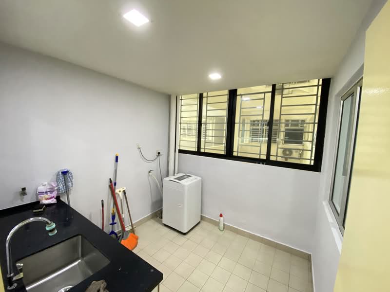 Kondominium untuk Dijual di Kinrara Mas - John Khaw - Interior - PropertyGuru.com.my