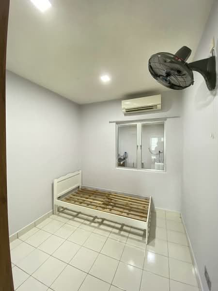 Kondominium untuk Dijual di Kinrara Mas - John Khaw - Bedroom - PropertyGuru.com.my