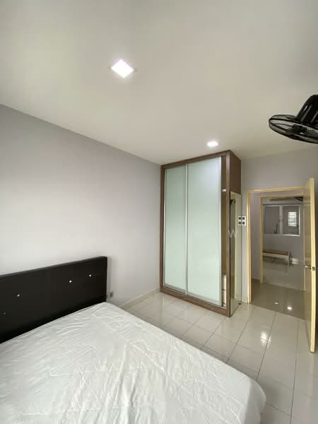 Kondominium untuk Dijual di Kinrara Mas - John Khaw - Bedroom - PropertyGuru.com.my
