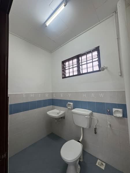 2-storey Terraced House for Rent in Kangkar Pulai (Skudai) - Shirley Haw - Bathroom - PropertyGuru.com.my