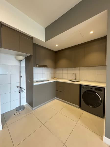 Servis Apartment untuk Disewa di Maya Ara Residences - Vincent Heng - Kitchen - PropertyGuru.com.my