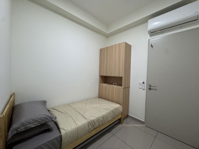 Service Residence for Sale at D'Quince Residences - WY Ho - Bedroom - PropertyGuru.com.my