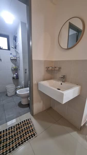 Service Residence for Rent at M Centura - Kean Yu - Bathroom - PropertyGuru.com.my
