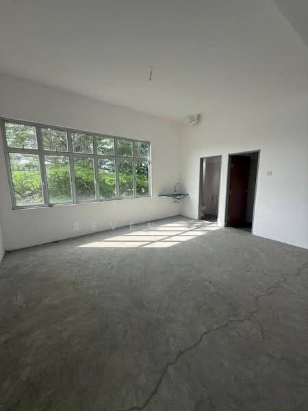 Shop / Office for Rent in Senai (Johor) - Seven Tay - Interior - PropertyGuru.com.my