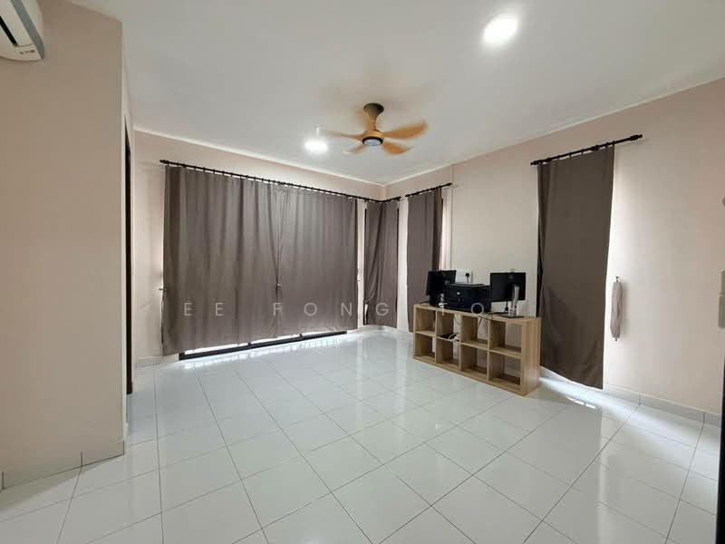 Rumah Teres 2 Tingkat untuk Dijual di Nusa Bayu (Iskandar Puteri (Nusajaya)) - Ee Fong Toh - Living Room - PropertyGuru.com.my