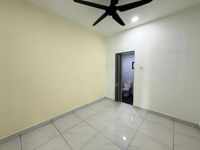 1-storey Terraced House for Sale in Ulu Tiram (Johor) - Loh Lee Peng - PropertyGuru.com.my