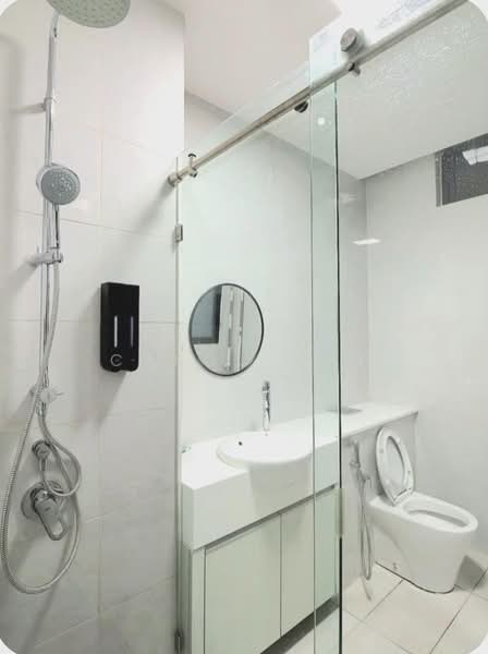 Service Residence for Sale at Setia Sky 88 - Carol Low - Bathroom - PropertyGuru.com.my