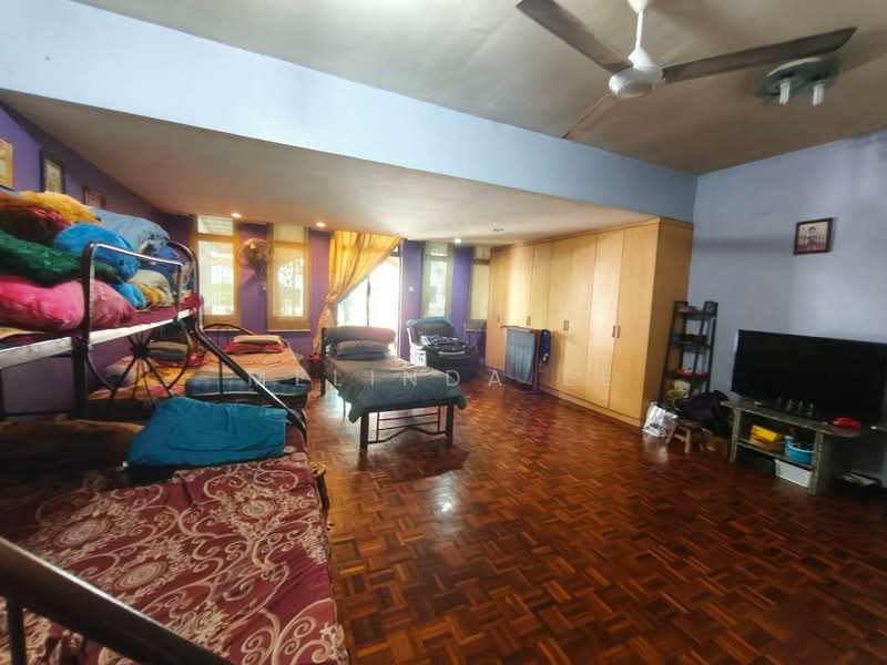 Rumah Teres 2.5 Tingkat untuk Dijual di Perling (Johor) - Melinda Ee - Bedroom - PropertyGuru.com.my