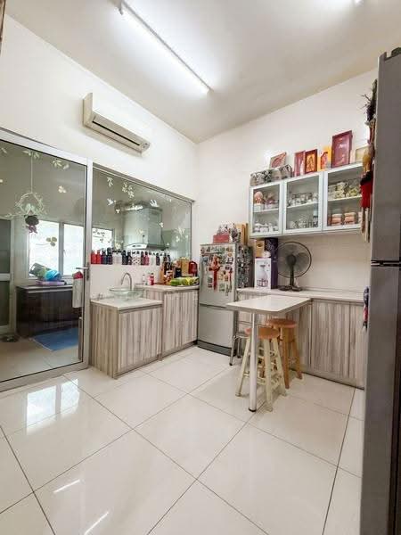 Bungalow House for Sale in Setia Eco Park (Setia Alam) - Chloe Koo - Kitchen - PropertyGuru.com.my