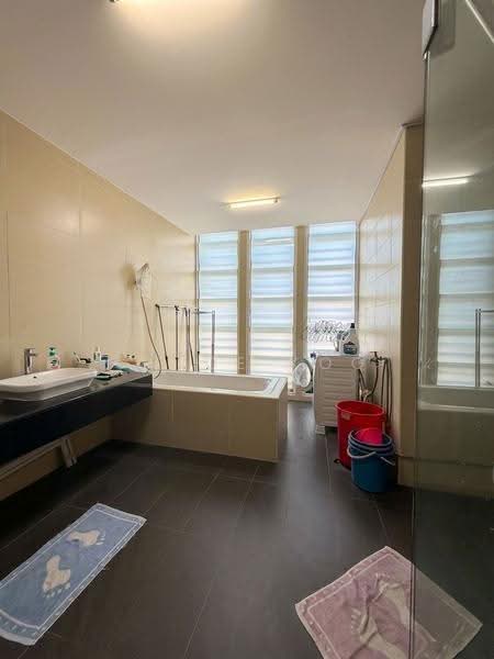 Bungalow House for Sale in Setia Eco Park (Setia Alam) - Chloe Koo - Bathroom - PropertyGuru.com.my