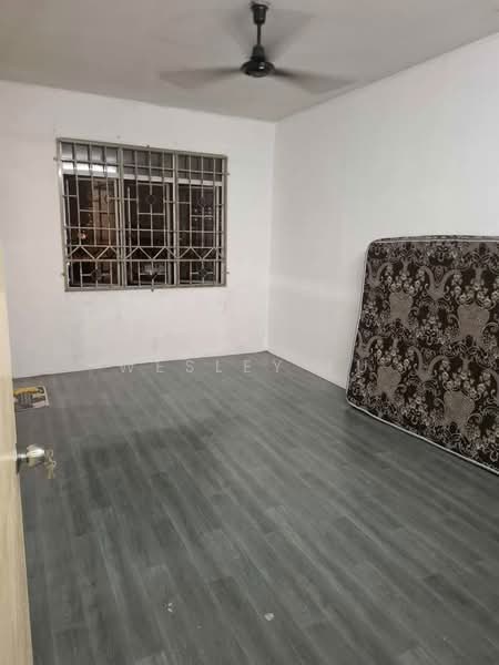 Apartment for Sale at Mentari Court - Wesley Fu - Bedroom - PropertyGuru.com.my
