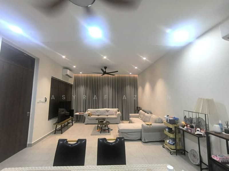Rumah Teres untuk Disewa di Cyberjaya (Selangor) - Asyraf Azman - Living Room - PropertyGuru.com.my