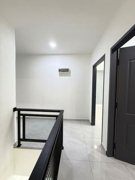 Semi-Detached House for Sale in Kampung Bahru (Johor Bahru) - Ivy Low - Corridor - PropertyGuru.com.my