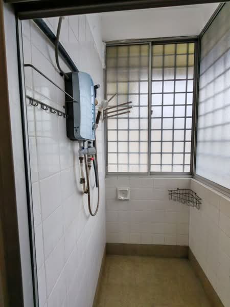 Condominium for Rent at Petaling Indah Condominiums - Boon Pin See - PropertyGuru.com.my