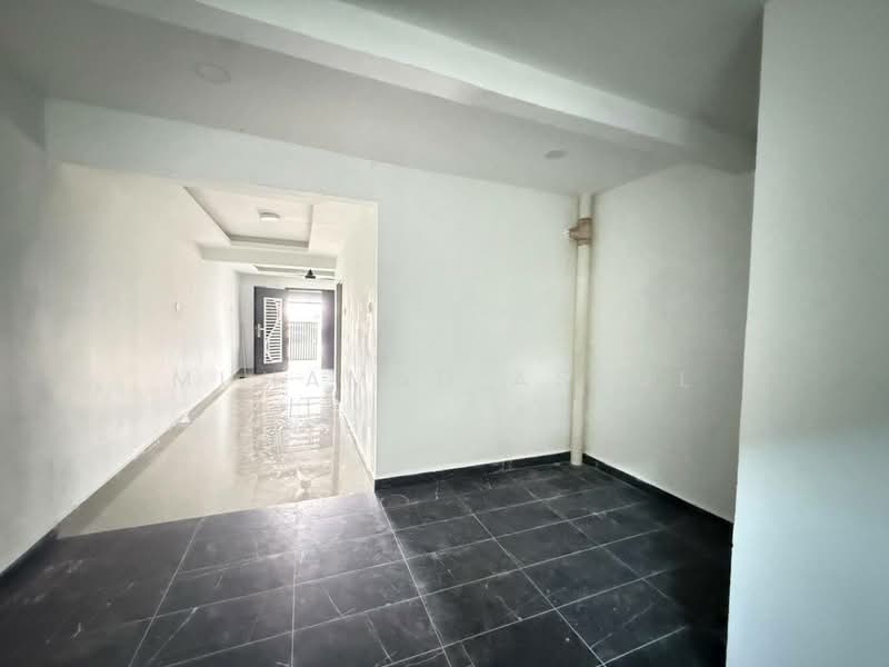 2-storey Terraced House for Sale in Taman Kota Masai (Pasir Gudang) - Muhamad Asrul - Interior - PropertyGuru.com.my