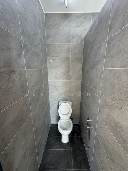 Factory for Sale in Simpang Pulai (Perak) - Levi Chong - Bathroom - PropertyGuru.com.my