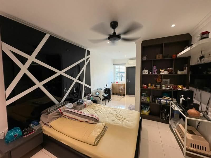 2-storey Terraced House for Sale in Bandar Sri Damansara (Selangor) - Alven Lim - Bedroom - PropertyGuru.com.my