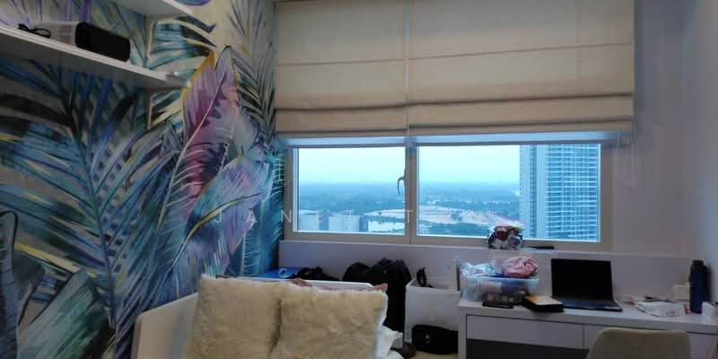 Servis Apartment untuk Dijual di Puteri Cove Residences - Janet Tan - View - PropertyGuru.com.my
