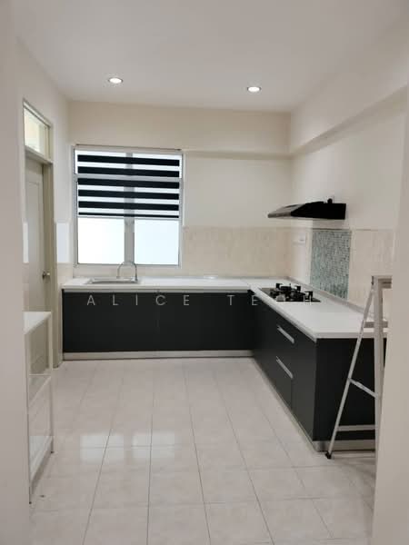 Condominium for Rent at Coastal Tower - Alice Teoh - Kitchen - PropertyGuru.com.my
