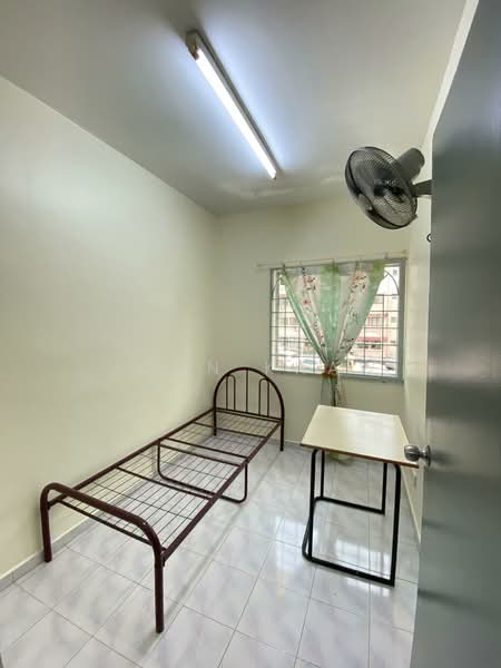 Pangsapuri untuk Dijual di Vista Lavender - John Khaw - Bedroom - PropertyGuru.com.my