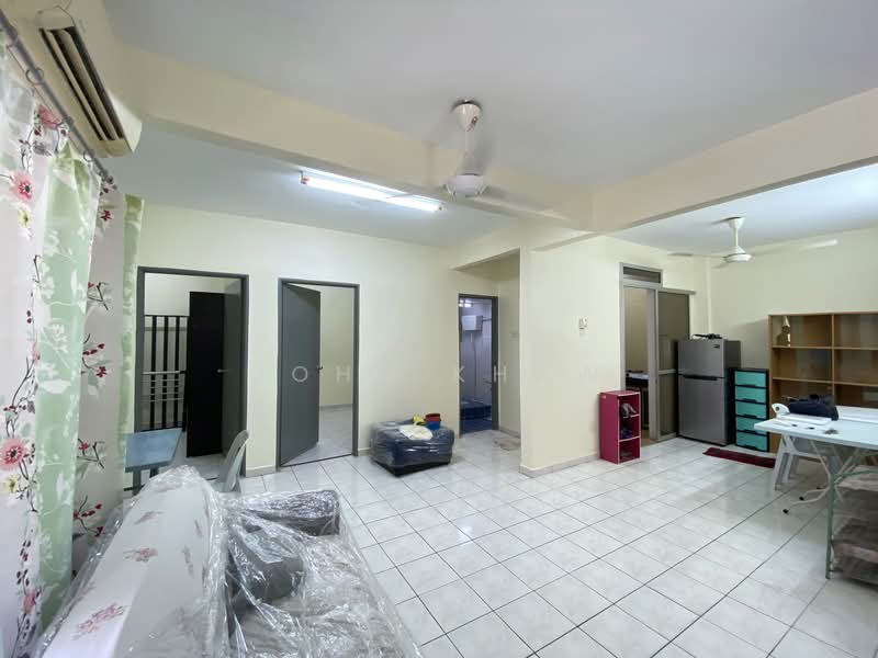 Pangsapuri untuk Dijual di Vista Lavender - John Khaw - Living Room - PropertyGuru.com.my