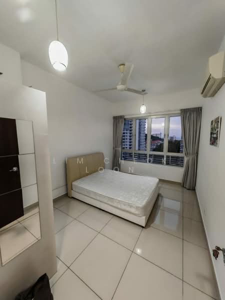 Condominium for Sale at Surin Condominium - Lim Cheok Loon - Bedroom - PropertyGuru.com.my