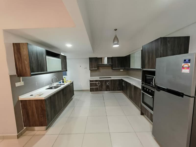 Condominium for Sale at Surin Condominium - Lim Cheok Loon - Kitchen - PropertyGuru.com.my