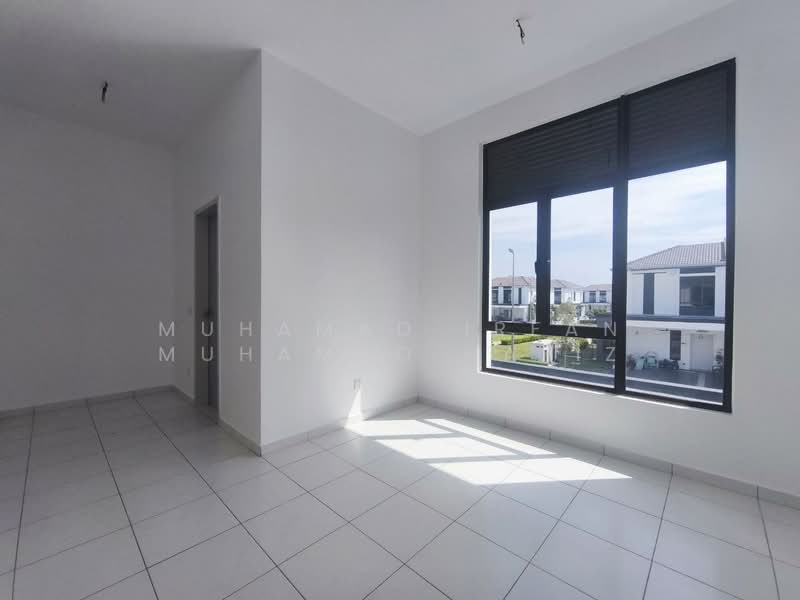 Rumah Teres untuk Dijual di Eco Grandeur (Puncak Alam) - Muhamad Irfan Muhamad Hafiz - Bedroom - PropertyGuru.com.my