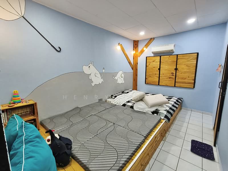 2-storey Terraced House for Rent in Taman Sungai Besi Indah (Seri Kembangan) - Henry Chia - Bedroom - PropertyGuru.com.my