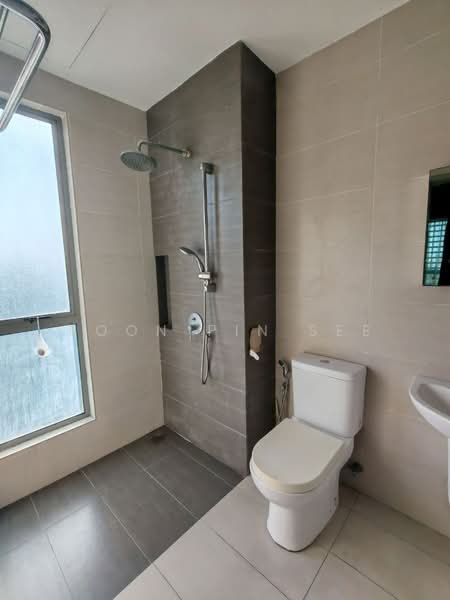 Service Residence for Rent at Cybersquare - Boon Pin See - Bathroom - PropertyGuru.com.my