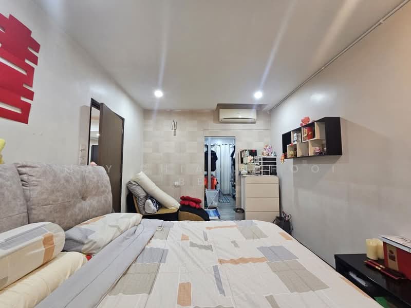 Townhouse for Sale in Sungai Ara (Penang) - May Chiam Khooi Bee - Bedroom - PropertyGuru.com.my